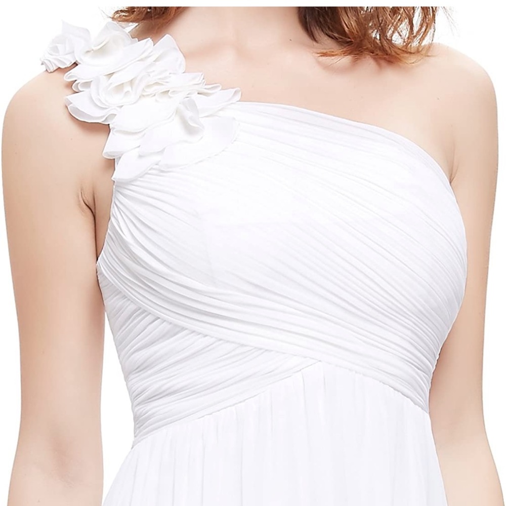 NWT white one shoulder dress. Size 8, full length
